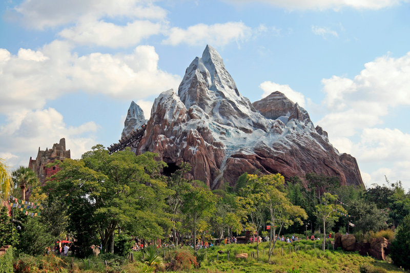 Illustration for article titled Estos son los mejores trucos para visitar los parques de Disney, según sus propios empleados